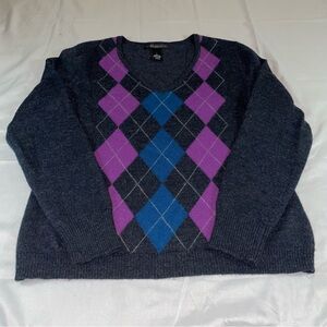 Argyle Patterned Crew Neck Sweater